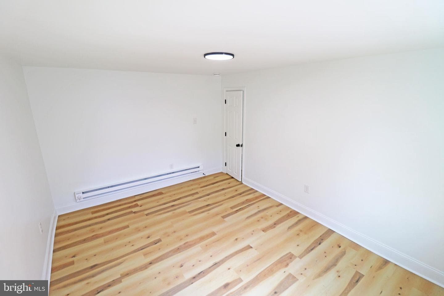 342 Kerlin Street photo 14