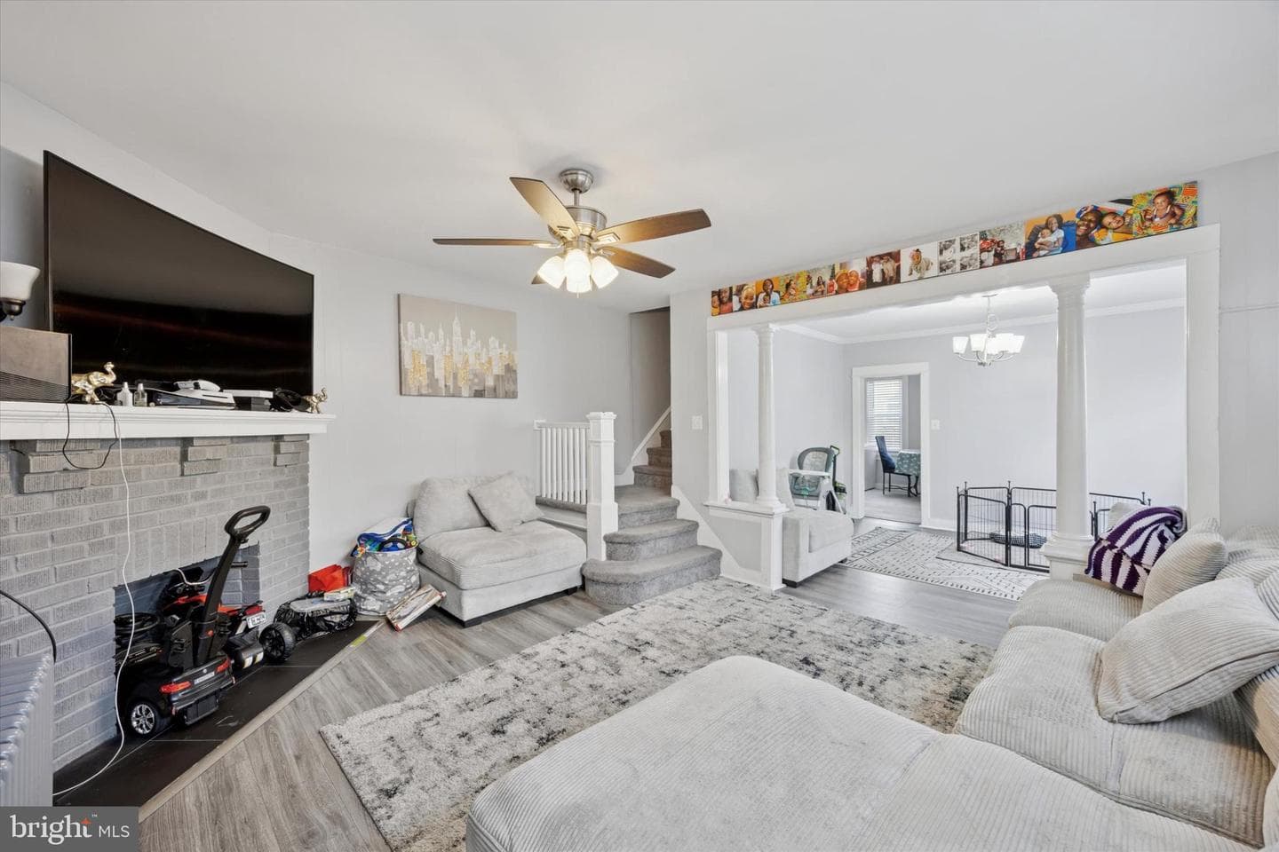 137 Elder Ave photo 3