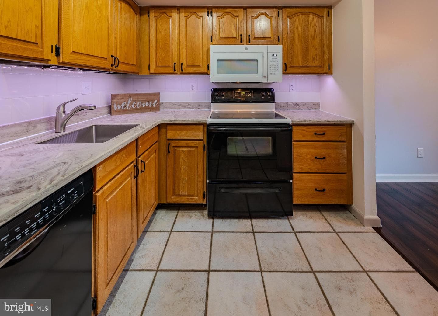 700 Ardmore Avenue #608 photo 10