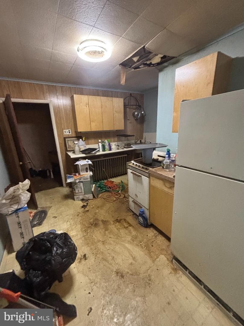 202 Mohican Street photo 9