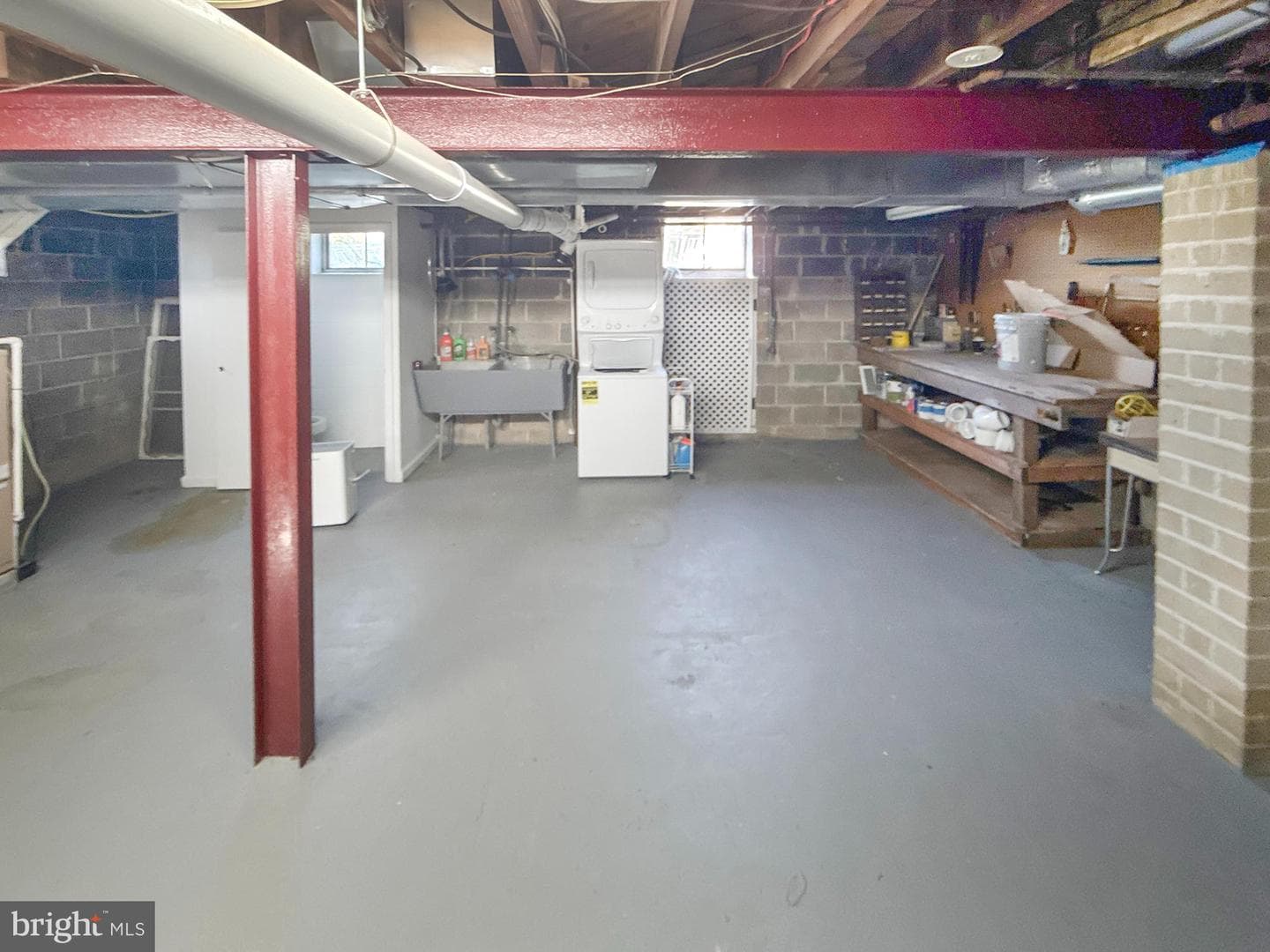 91 Columbia Avenue photo 38