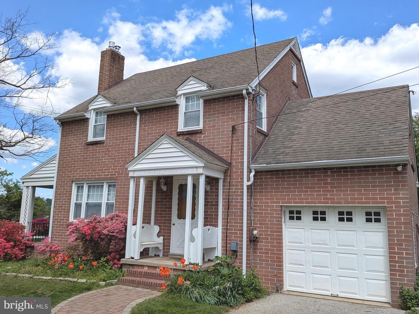 91 Columbia Avenue photo 9