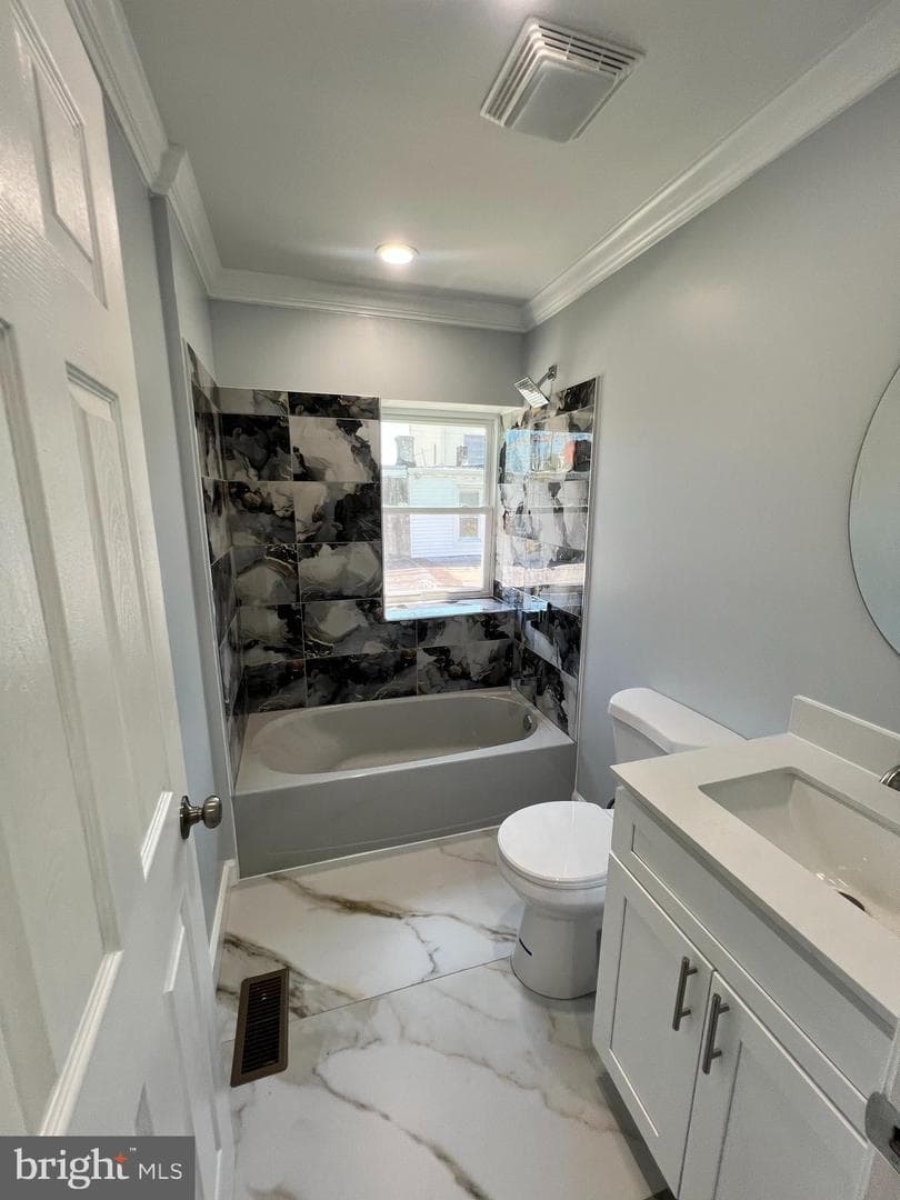 710 Lamokin Street photo 13