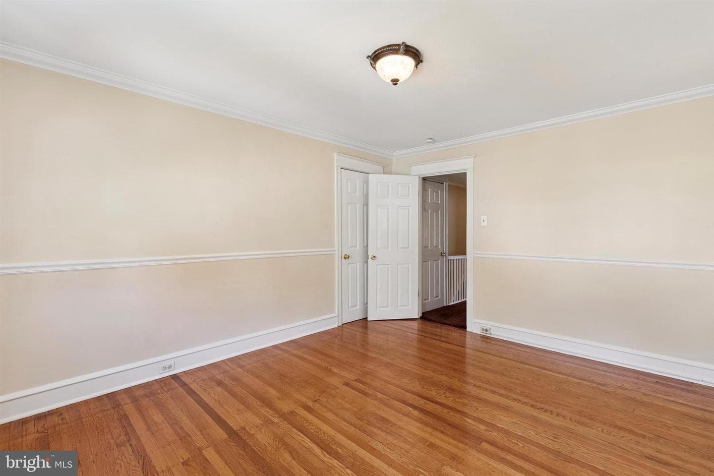 358 Lakeview Avenue photo 11