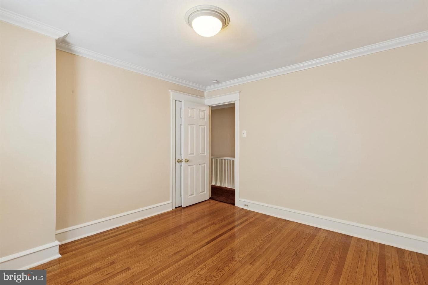358 Lakeview Avenue photo 14