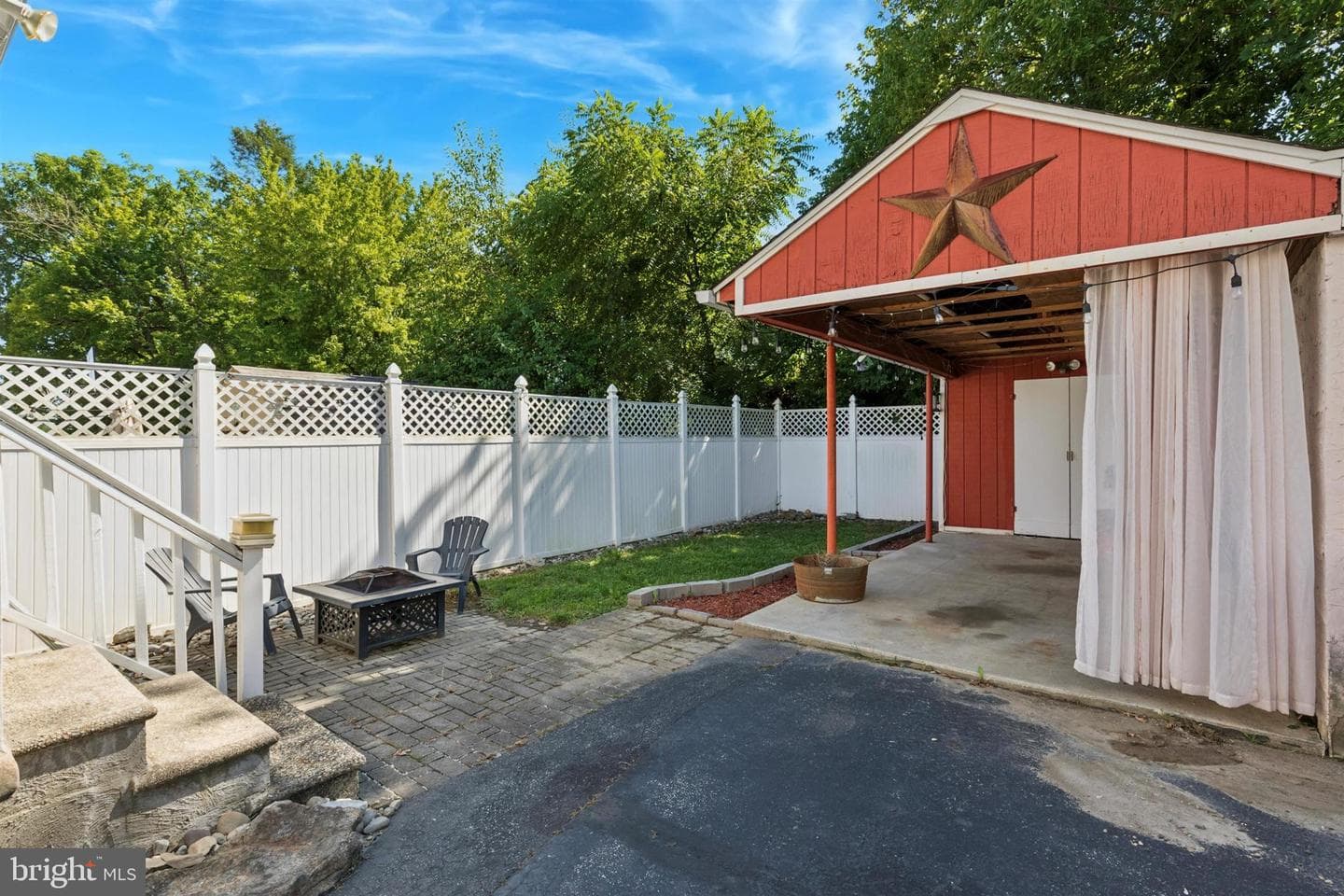 358 Lakeview Avenue photo 24