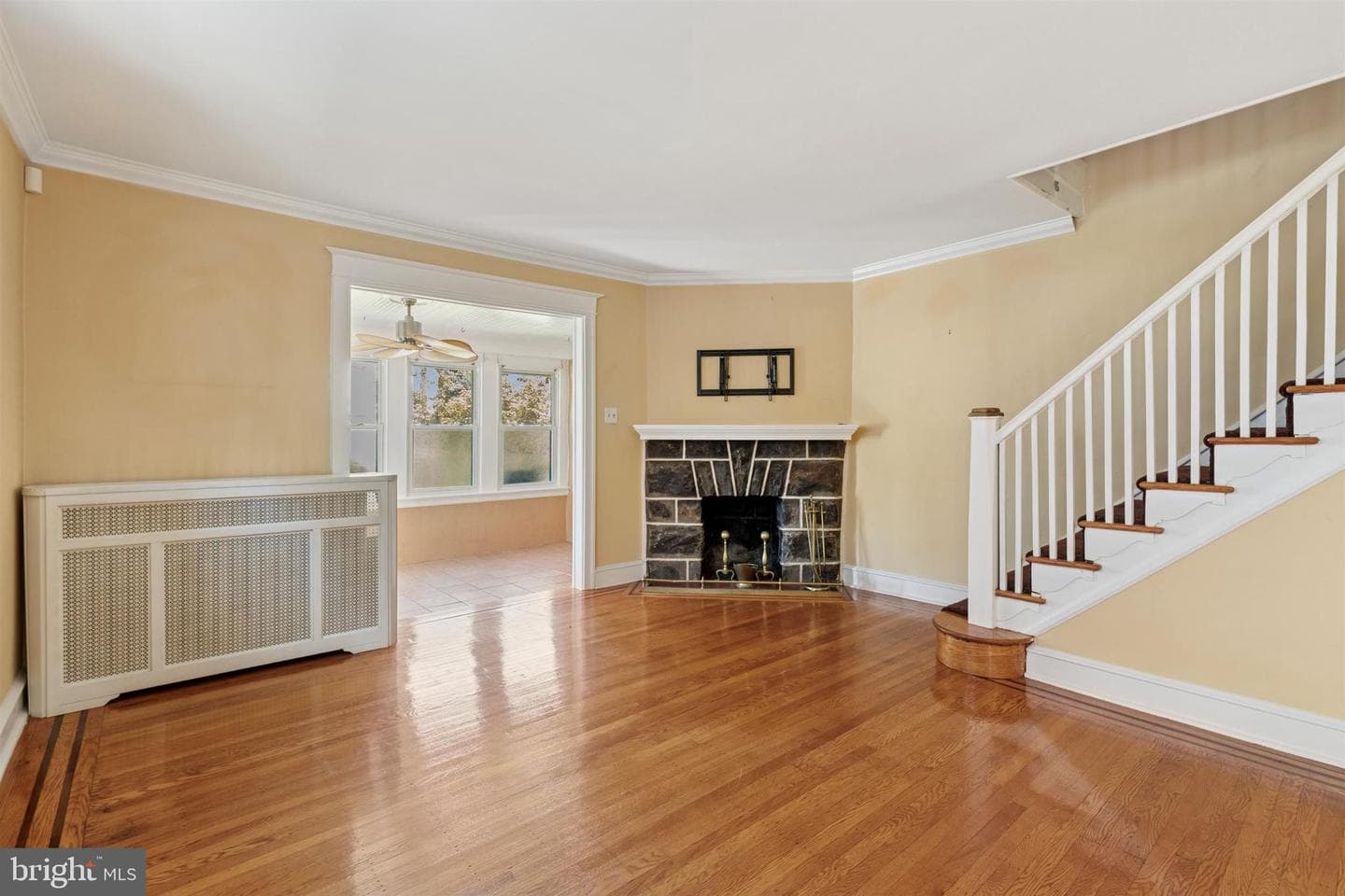 358 Lakeview Avenue photo 5