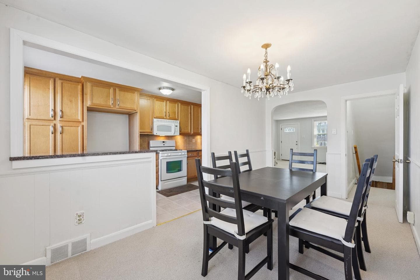 21w Madison Avenue photo 10