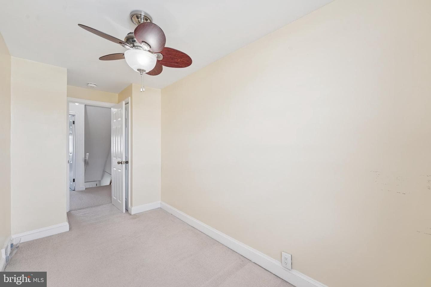 21w Madison Avenue photo 16