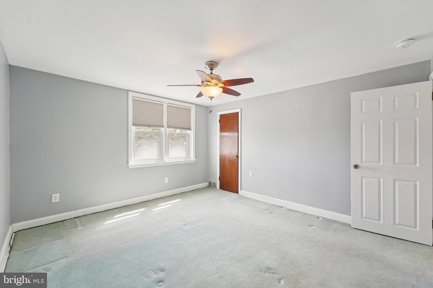 21w Madison Avenue photo 17