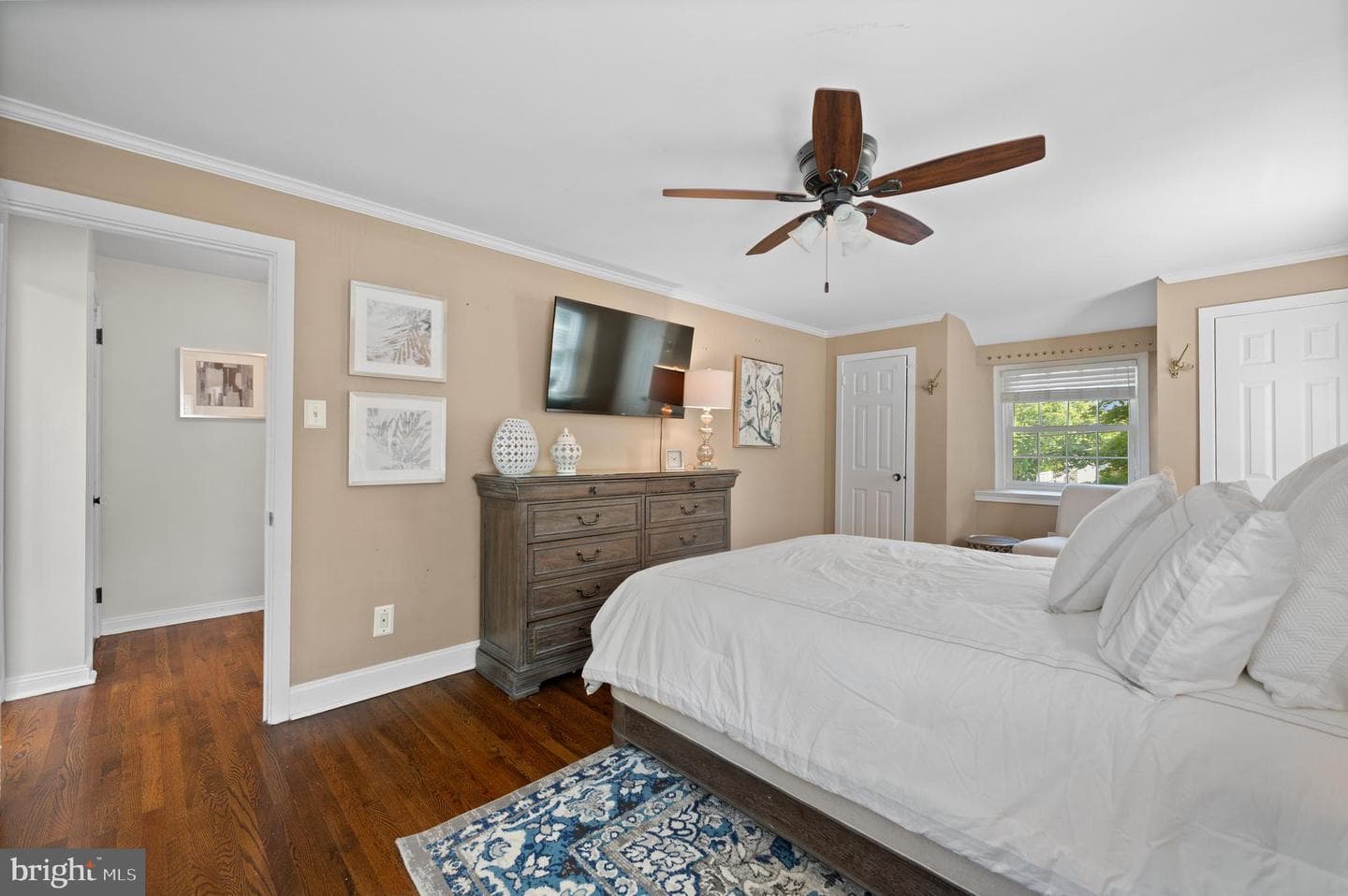 12 Lowrys Lane photo 24