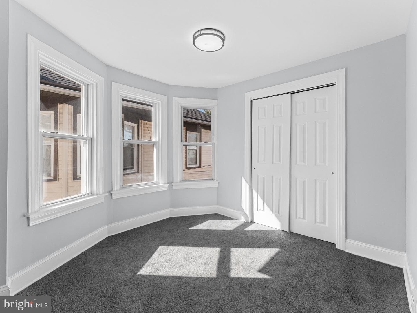125 White Avenue photo 15