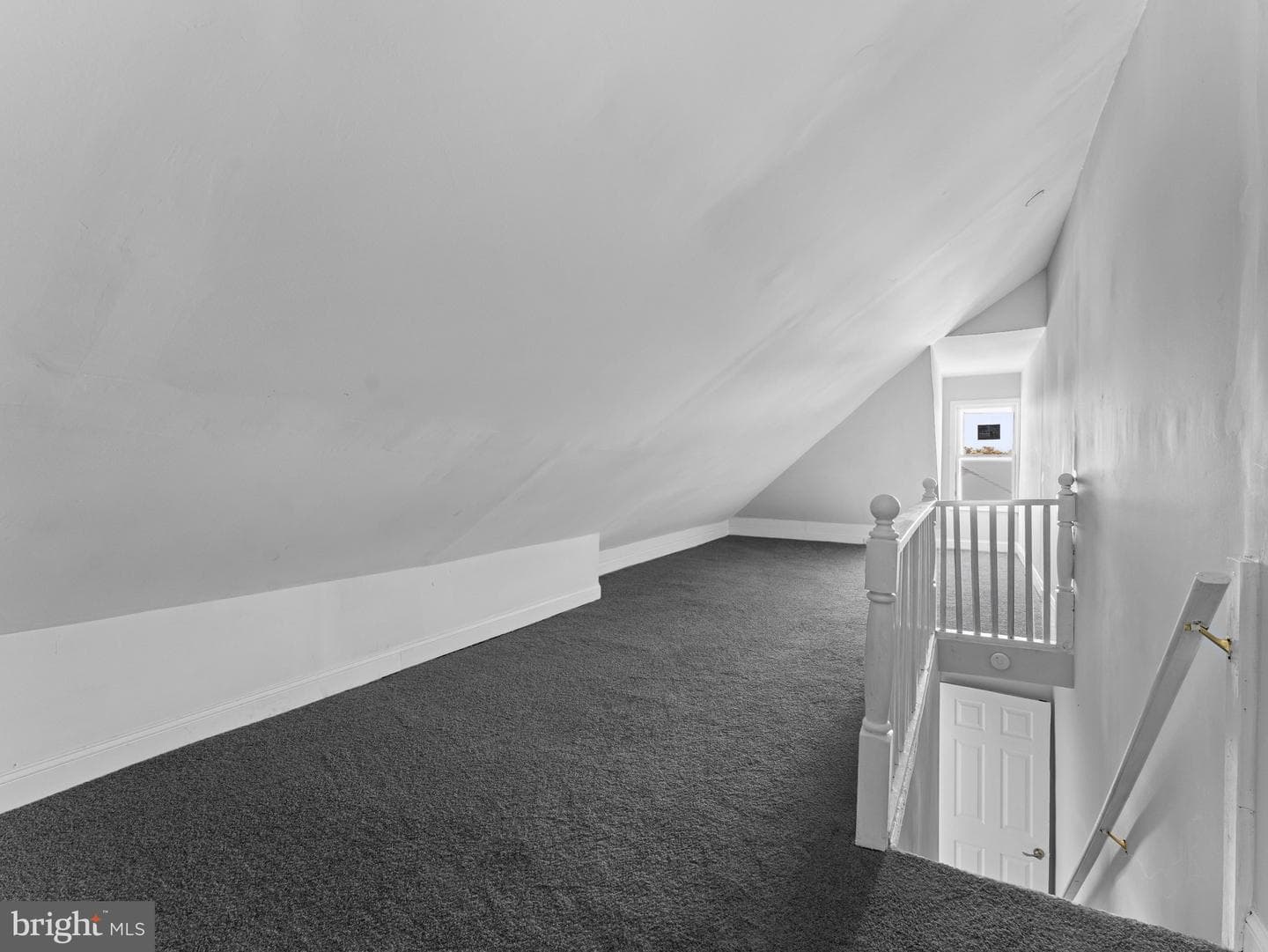 125 White Avenue photo 20