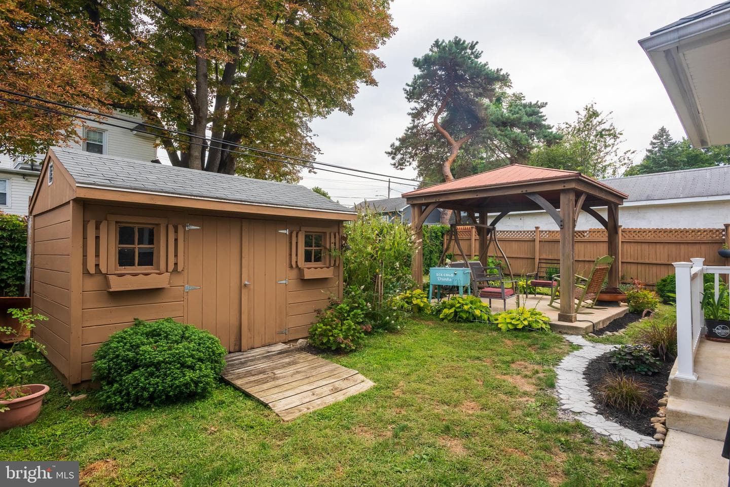 475 Harper Avenue photo 32