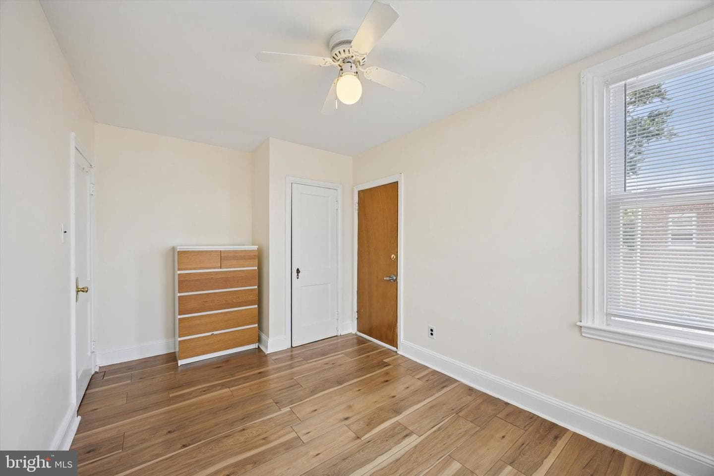214 N Lynn Boulevard photo 23