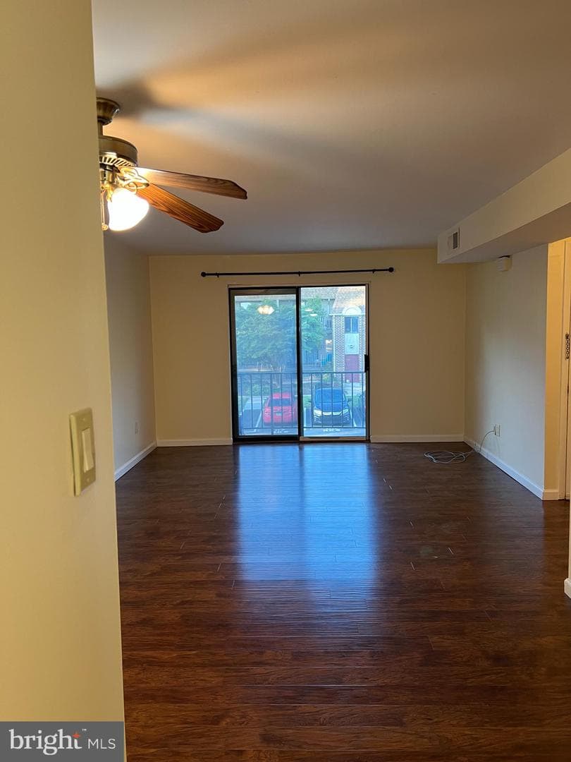 374 Saybrook Lane #b photo 5