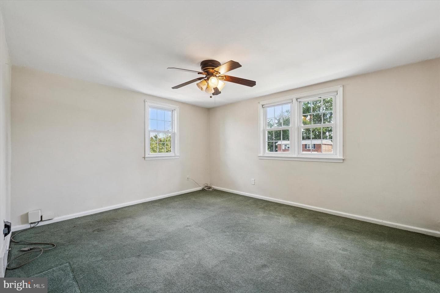 511 Clark Avenue photo 13