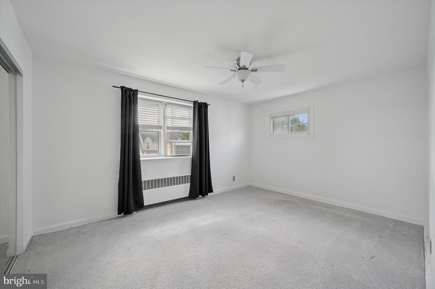 2315 Bryn Mawr Avenue photo 20