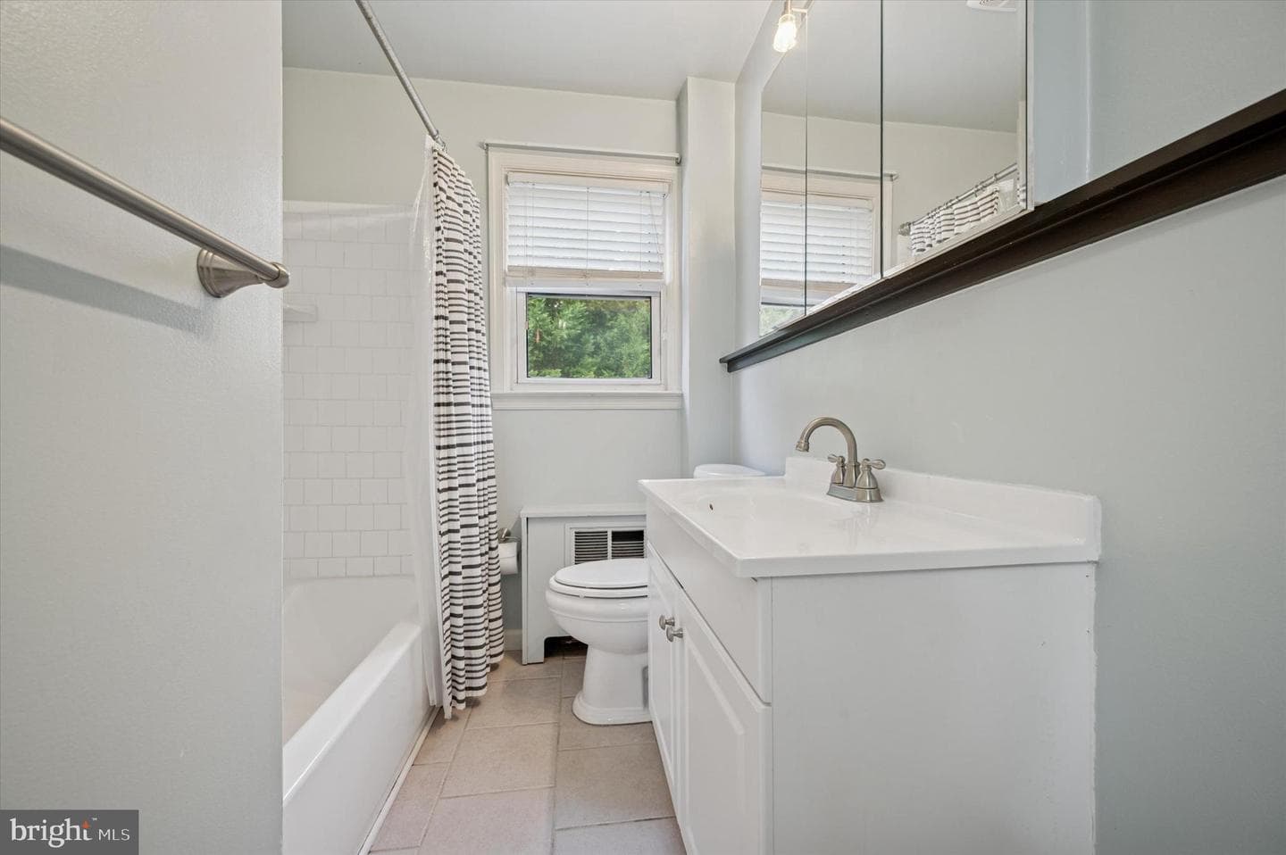 2315 Bryn Mawr Avenue photo 23