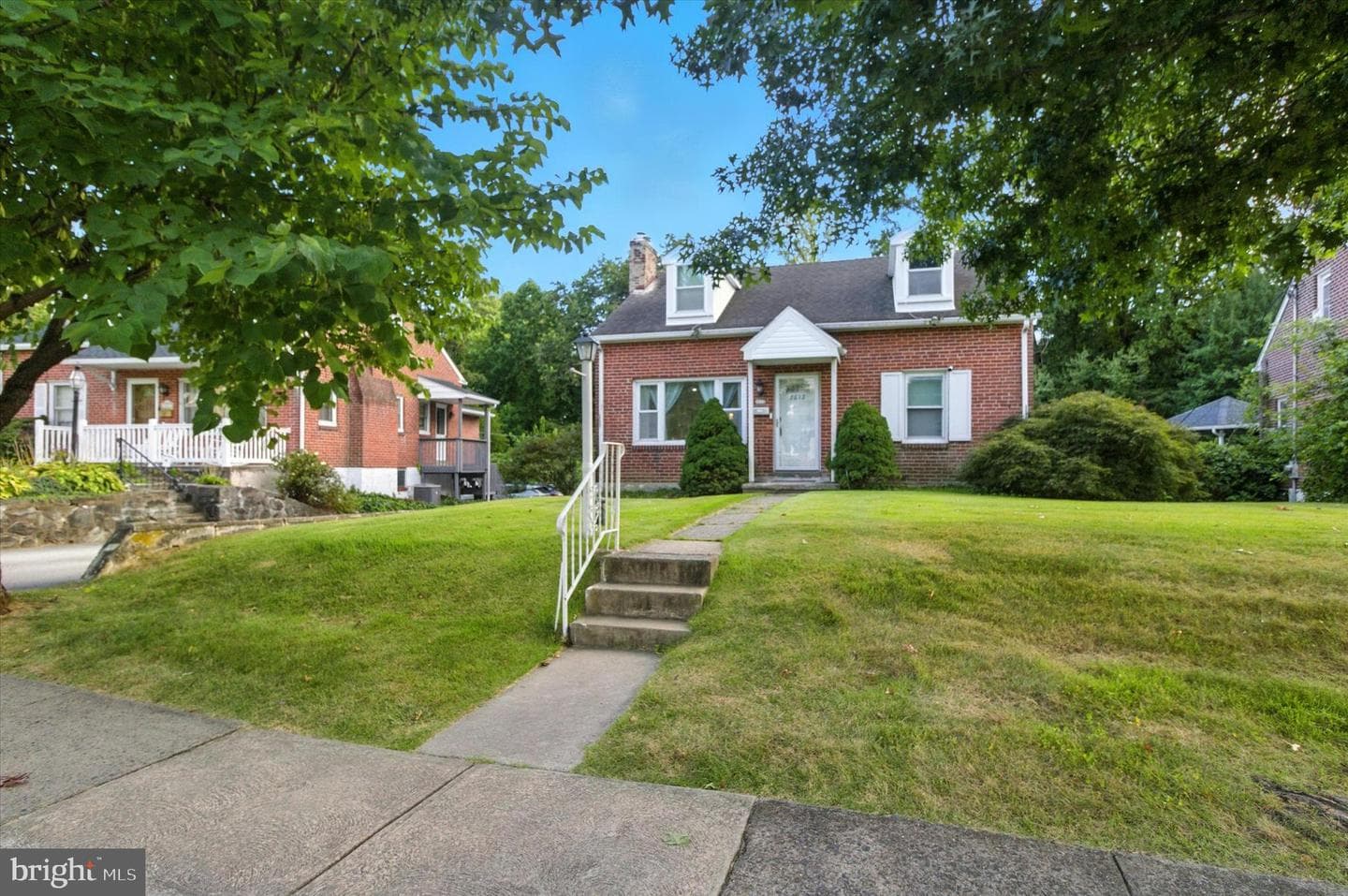 2612 Harding Avenue photo 6