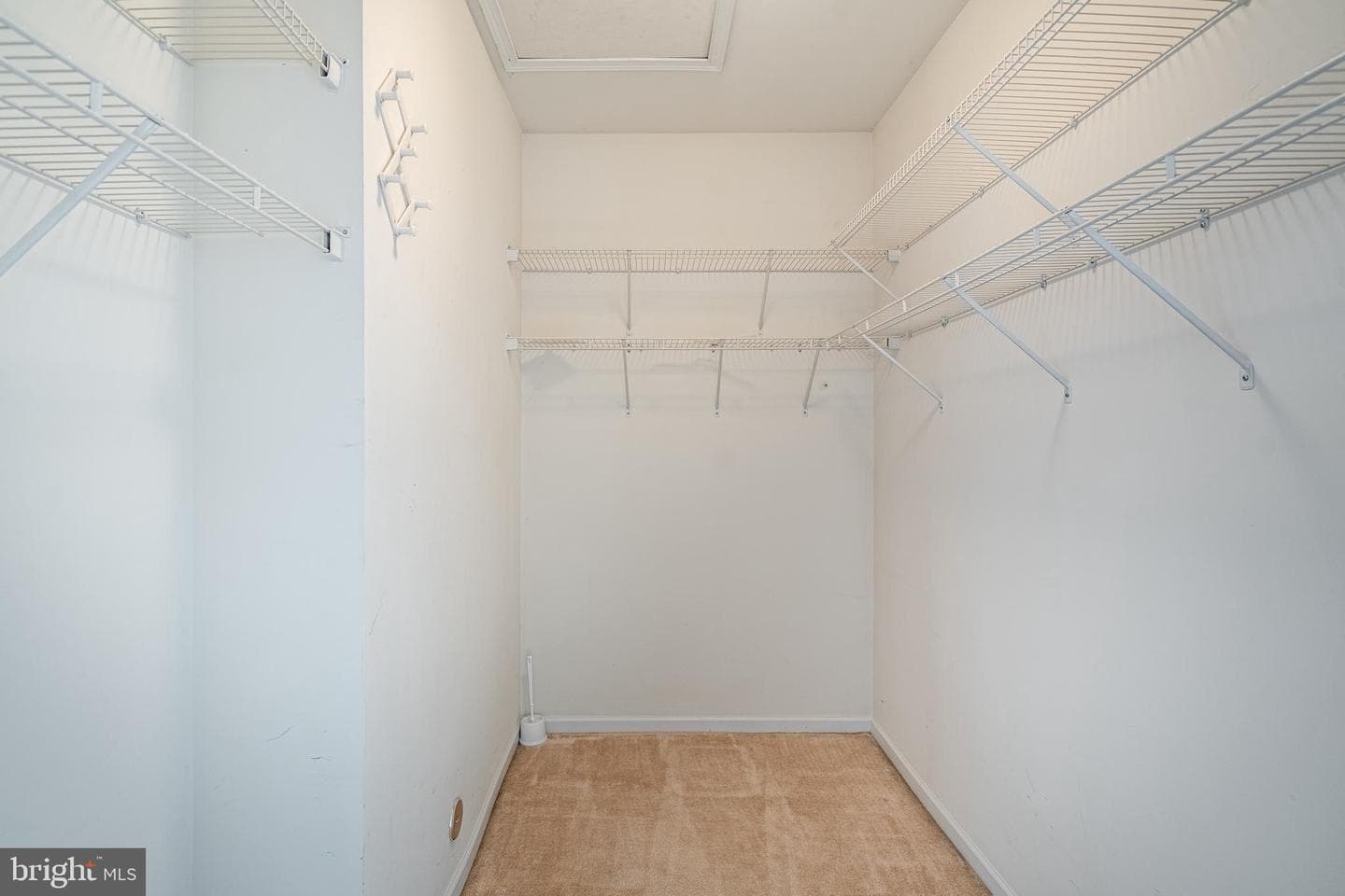 1623 Parkview Court photo 17
