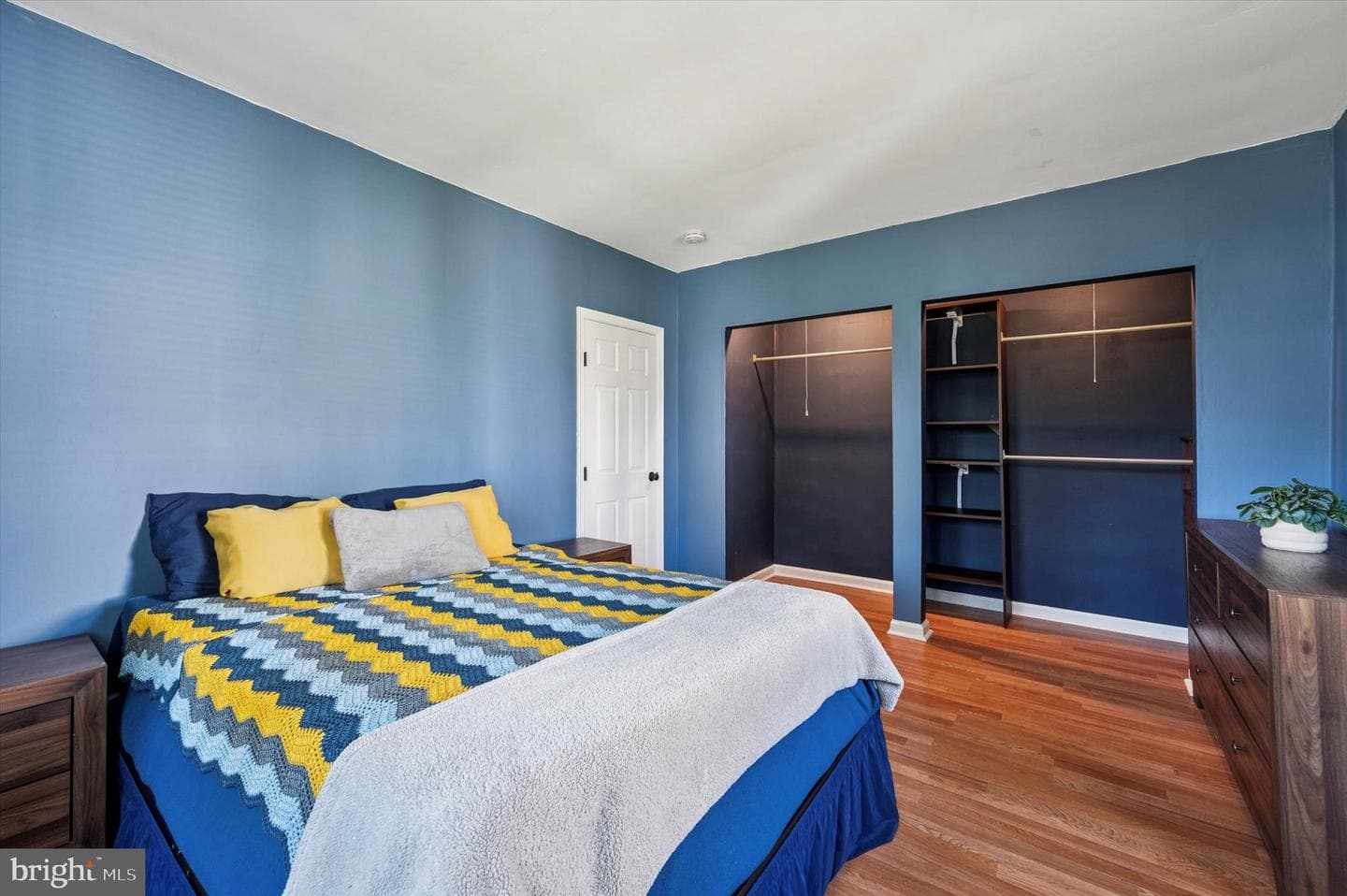 328 Park Avenue photo 15
