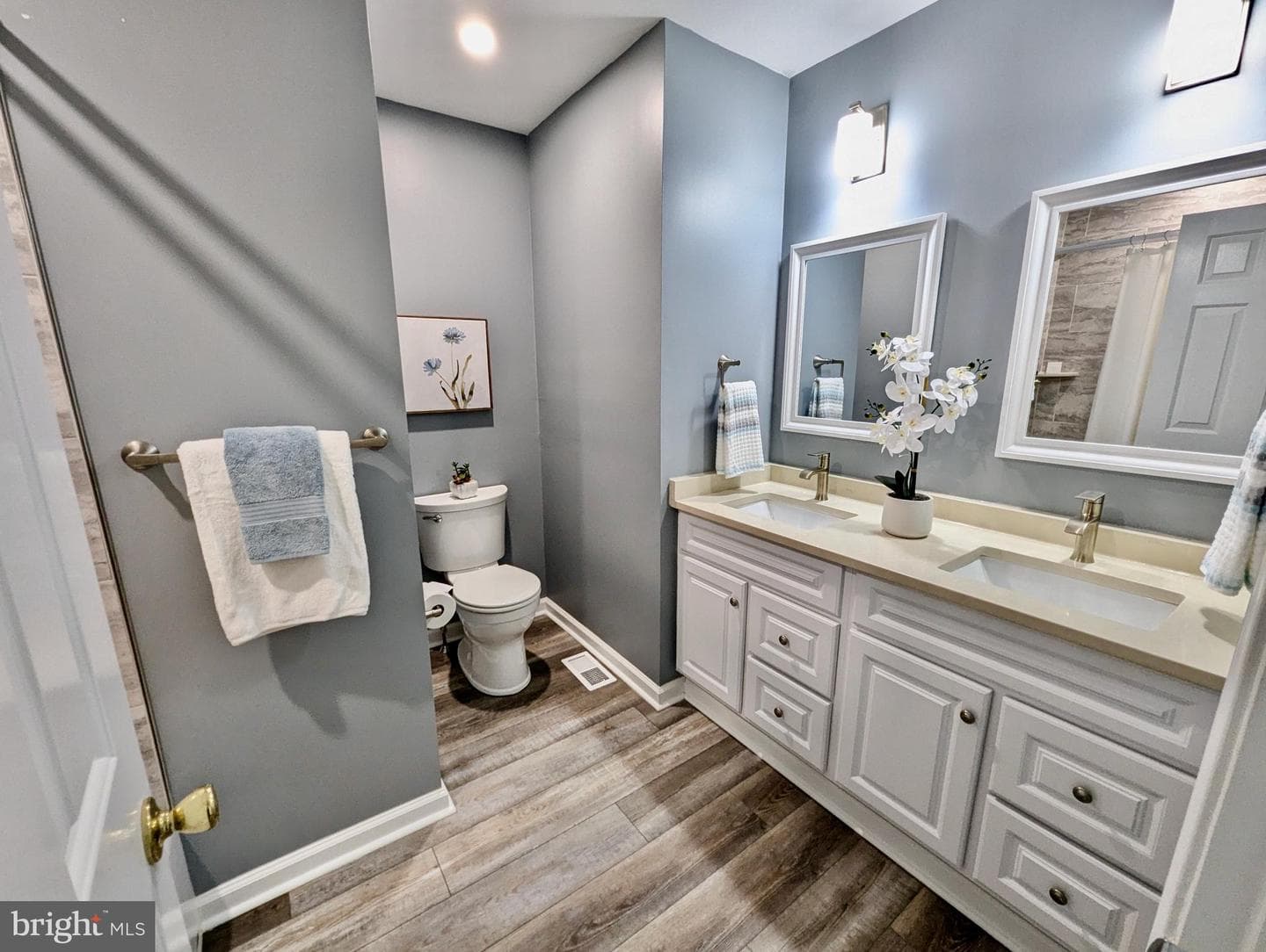 112 Grace Lane photo 25