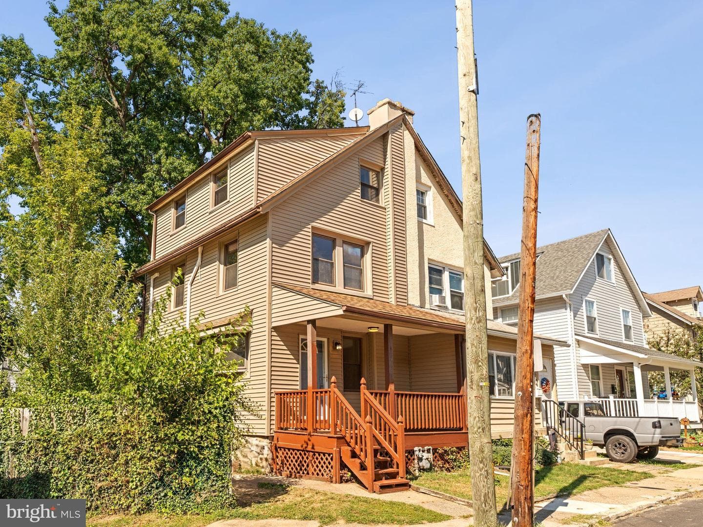 13 Florence Avenue photo 24