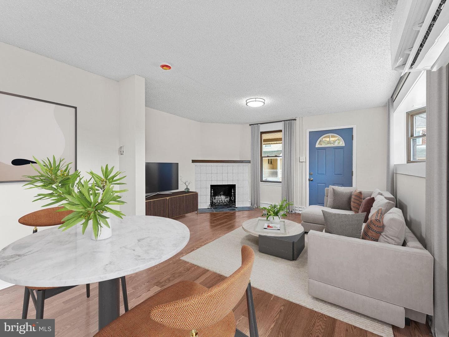 13 Florence Avenue photo 5