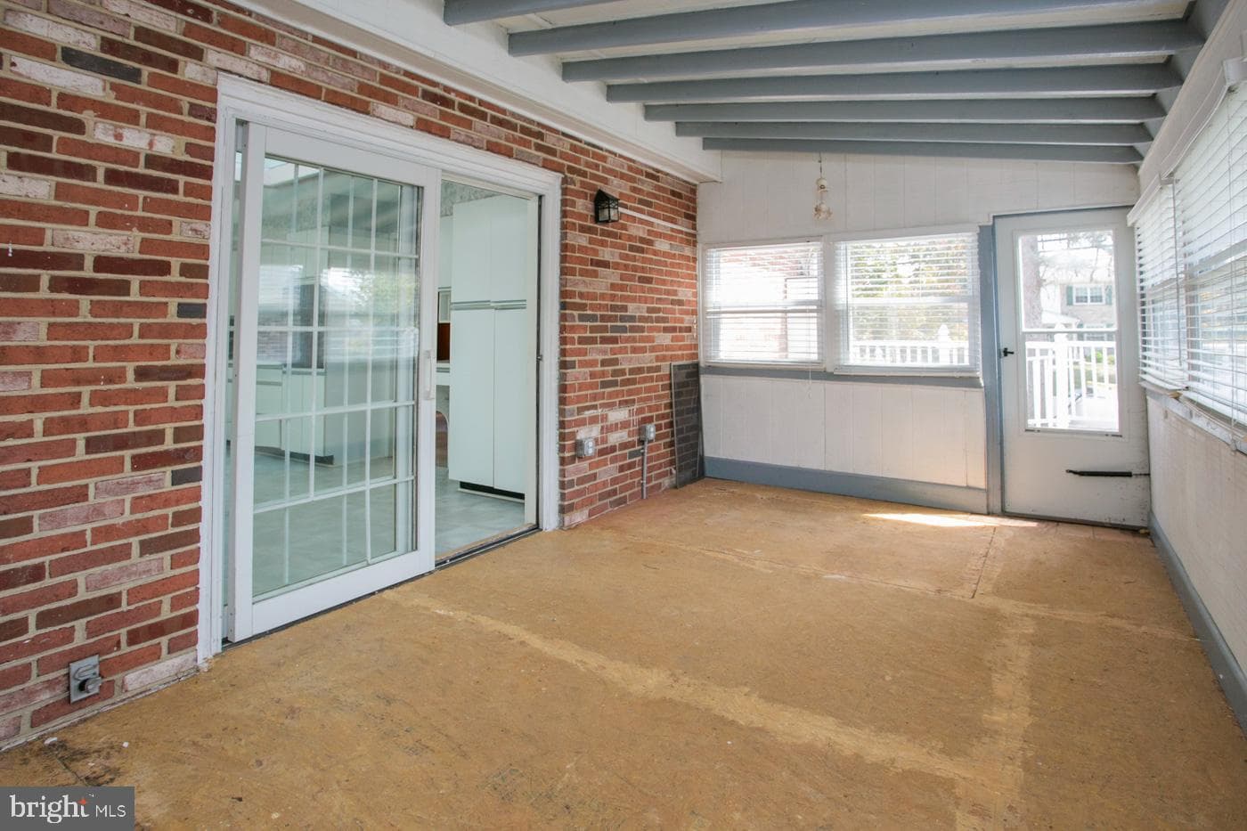 516 Beatty Road photo 17