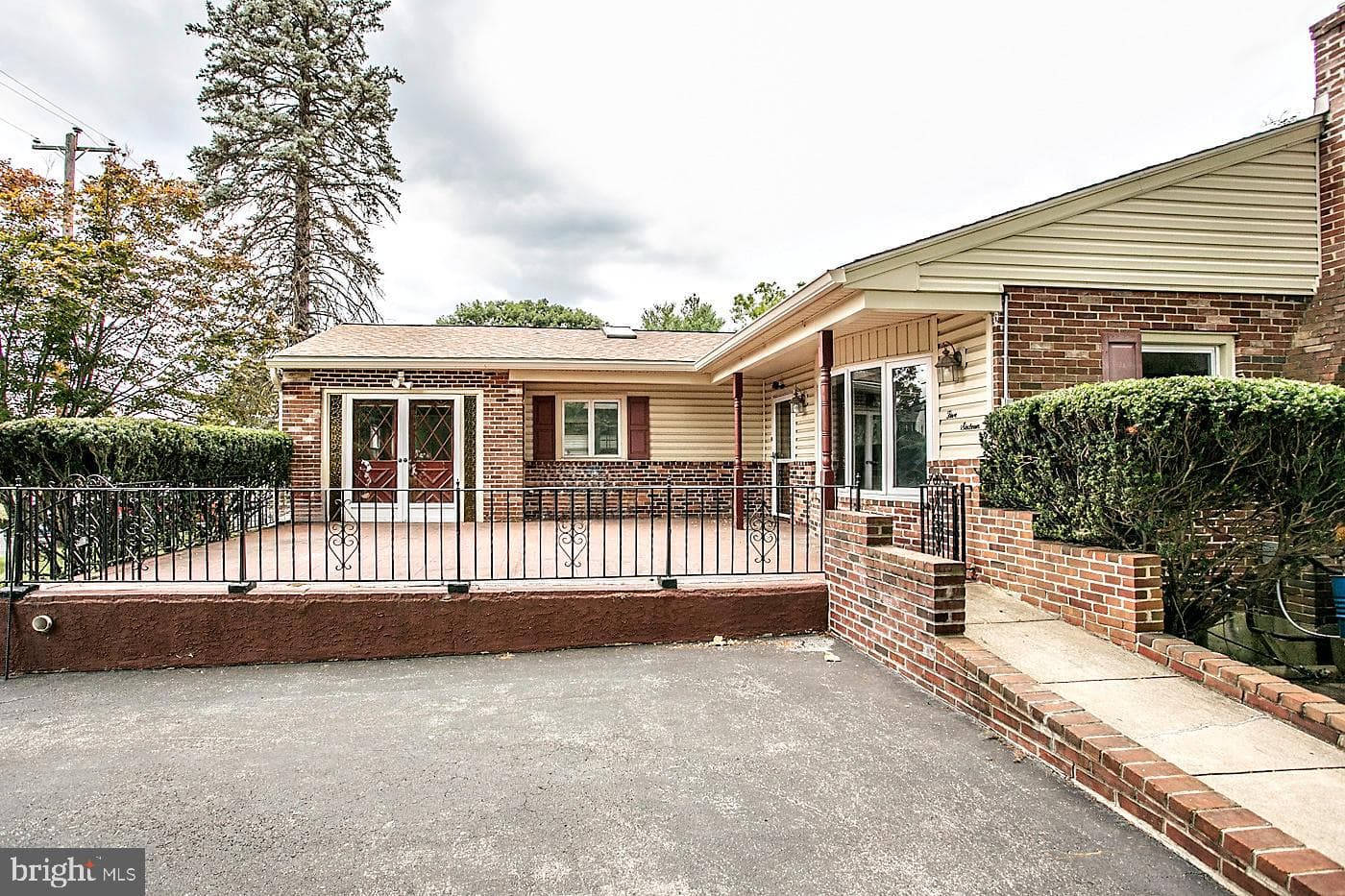 516 Beatty Road photo 4