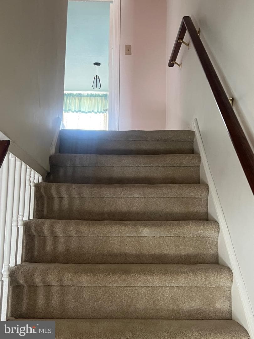 2404 Stoneybrook Lane #1 photo 8