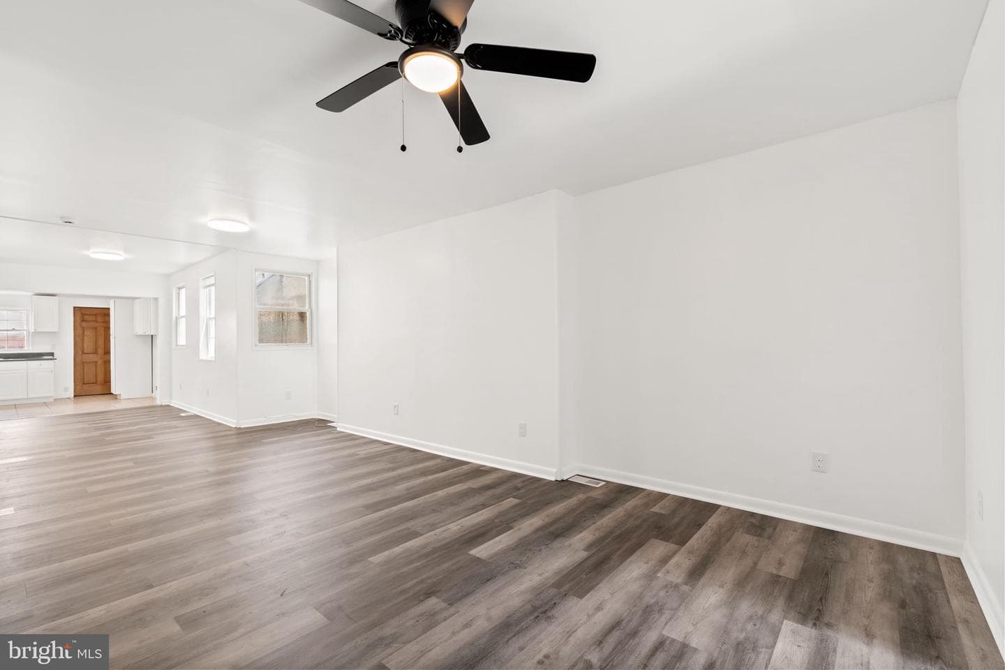 1359 Green Street photo 12