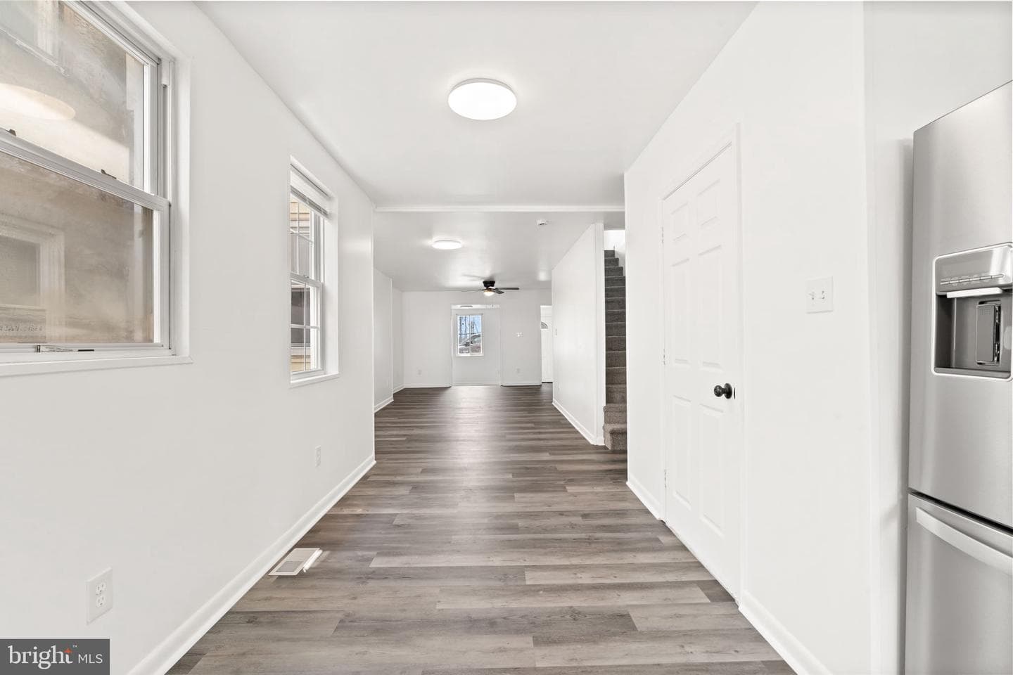 1359 Green Street photo 7