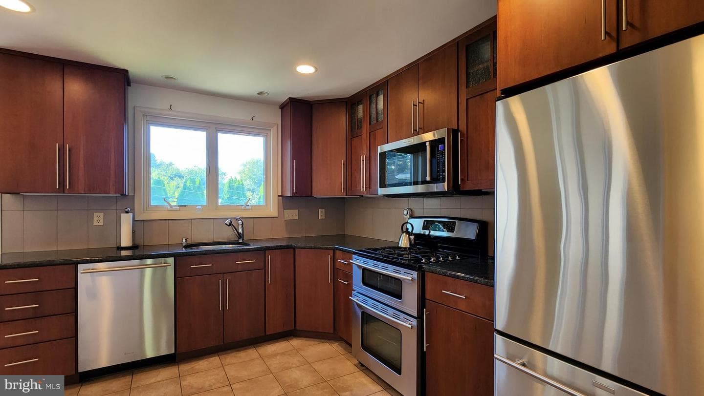 490 Paxon Hollow Road photo 16