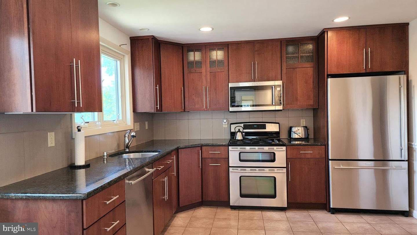 490 Paxon Hollow Road photo 4