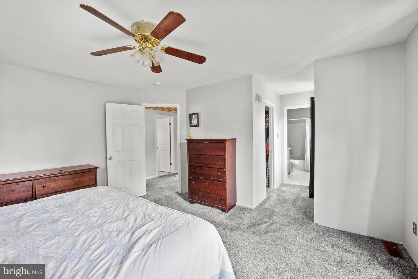 107 Romaine Way photo 19