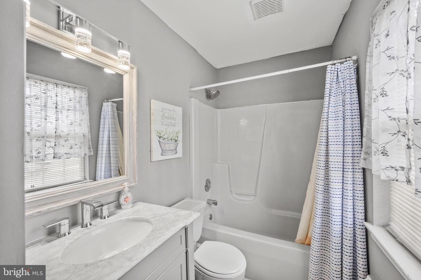 107 Romaine Way photo 21