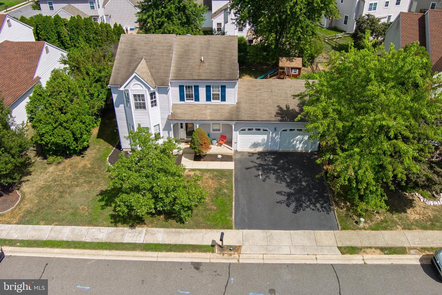 107 Romaine Way photo 41