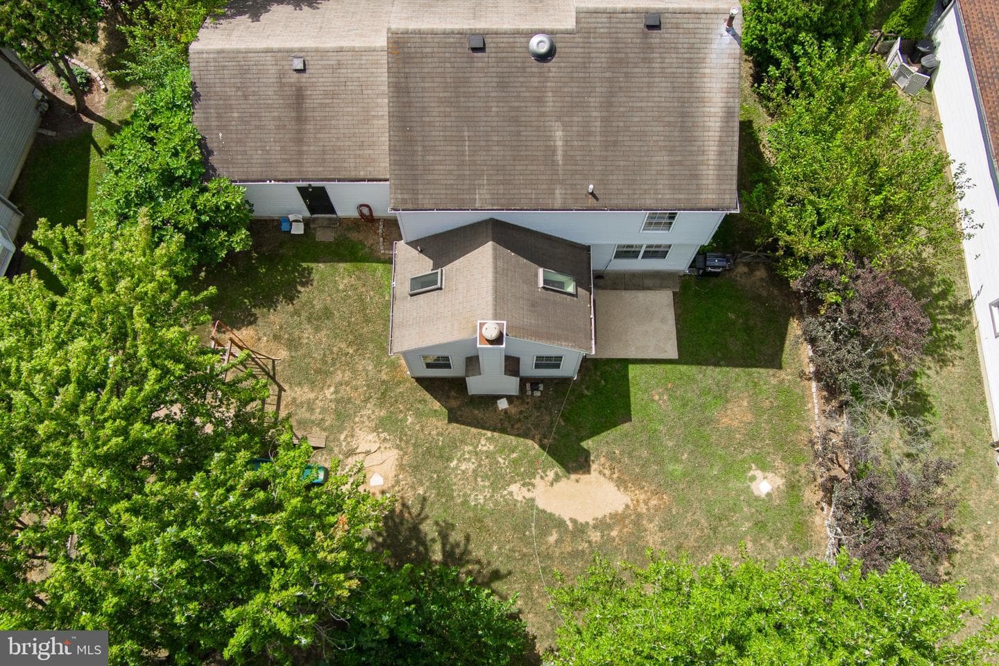 107 Romaine Way photo 43