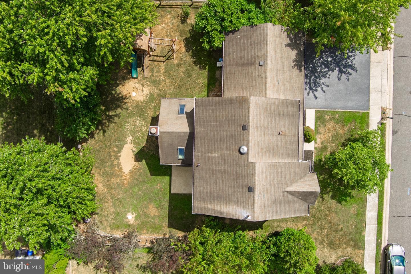 107 Romaine Way photo 44