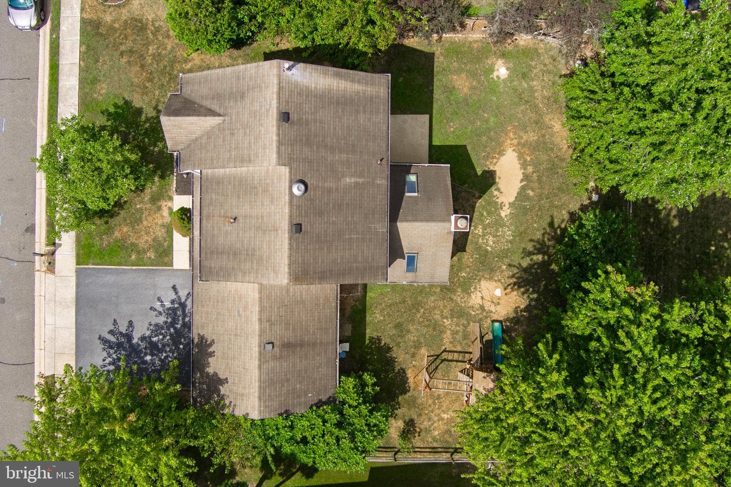 107 Romaine Way photo 45