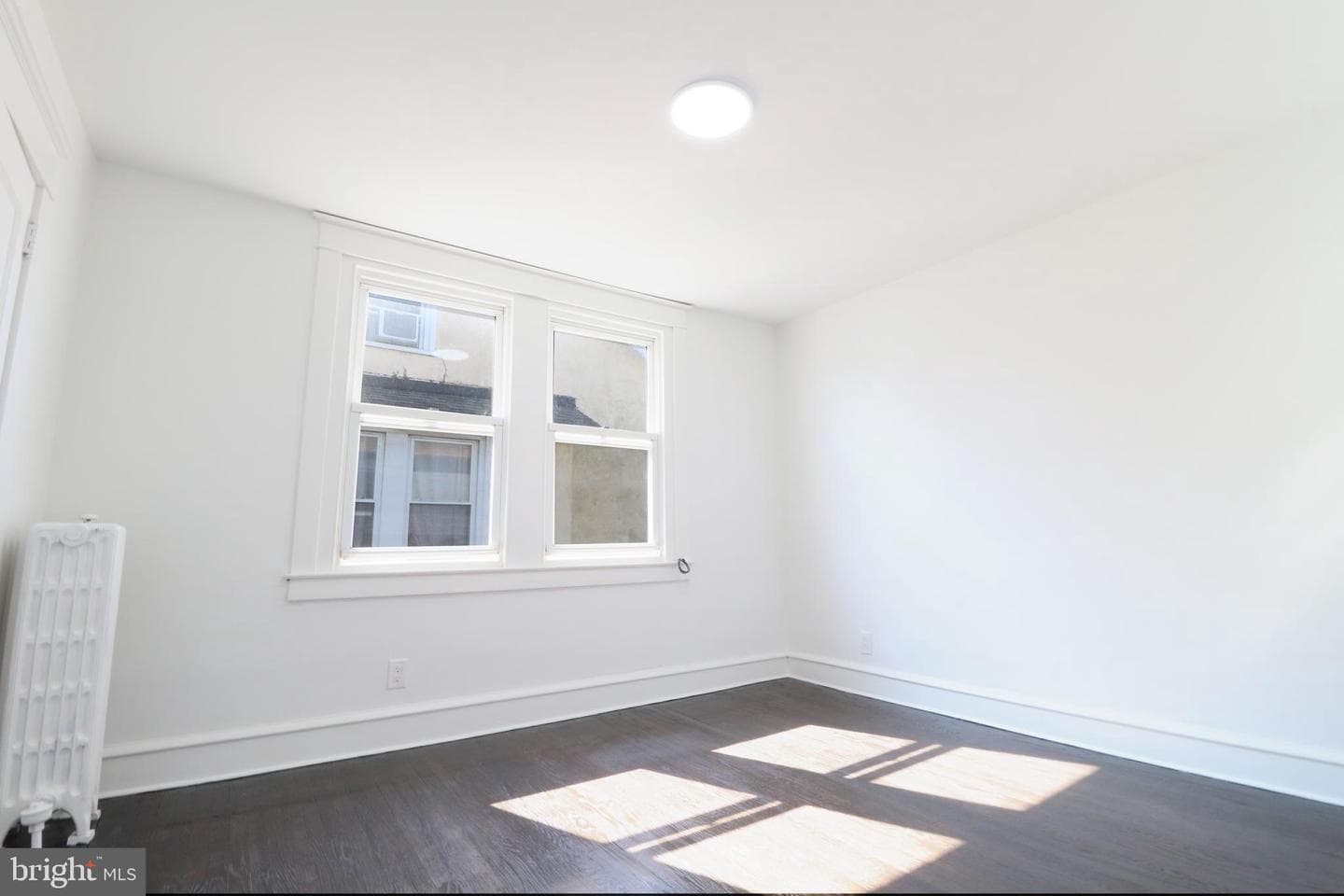 939 Serrill Avenue photo 17