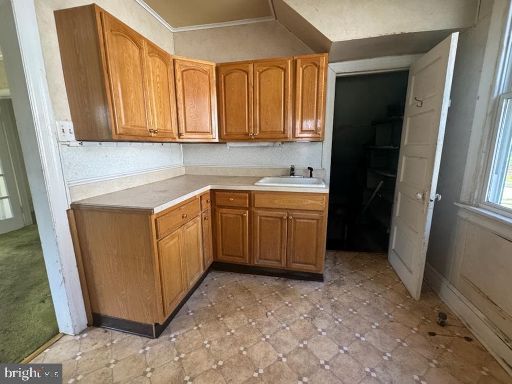 253 Highland Avenue photo 7