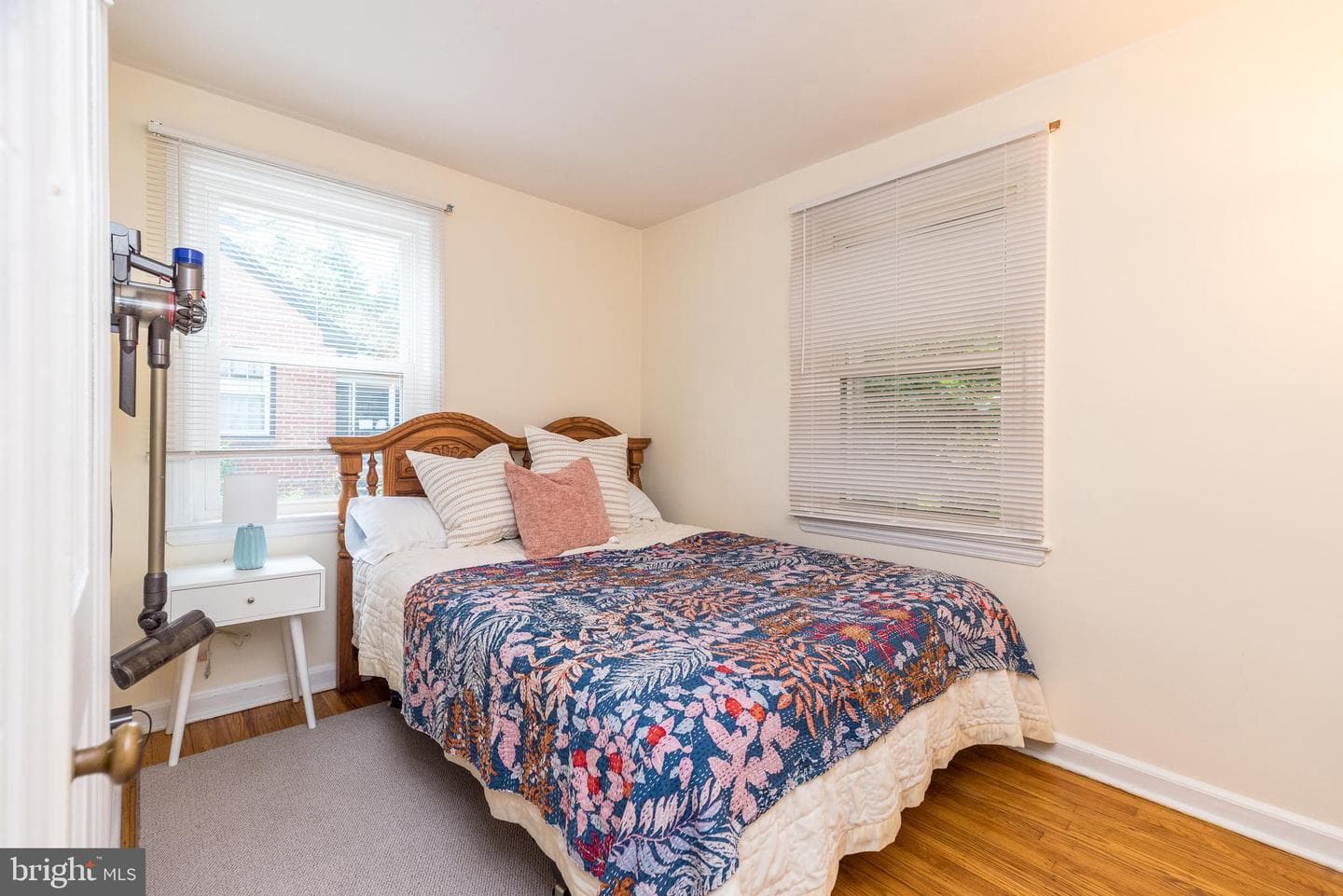 44 Yale Avenue photo 24