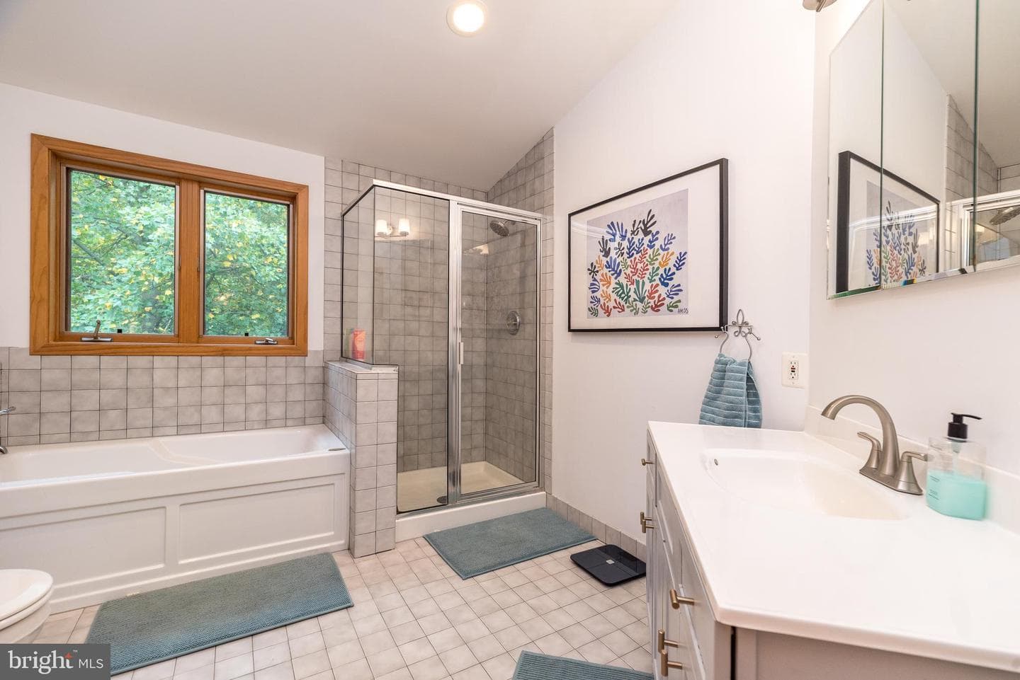 44 Yale Avenue photo 36