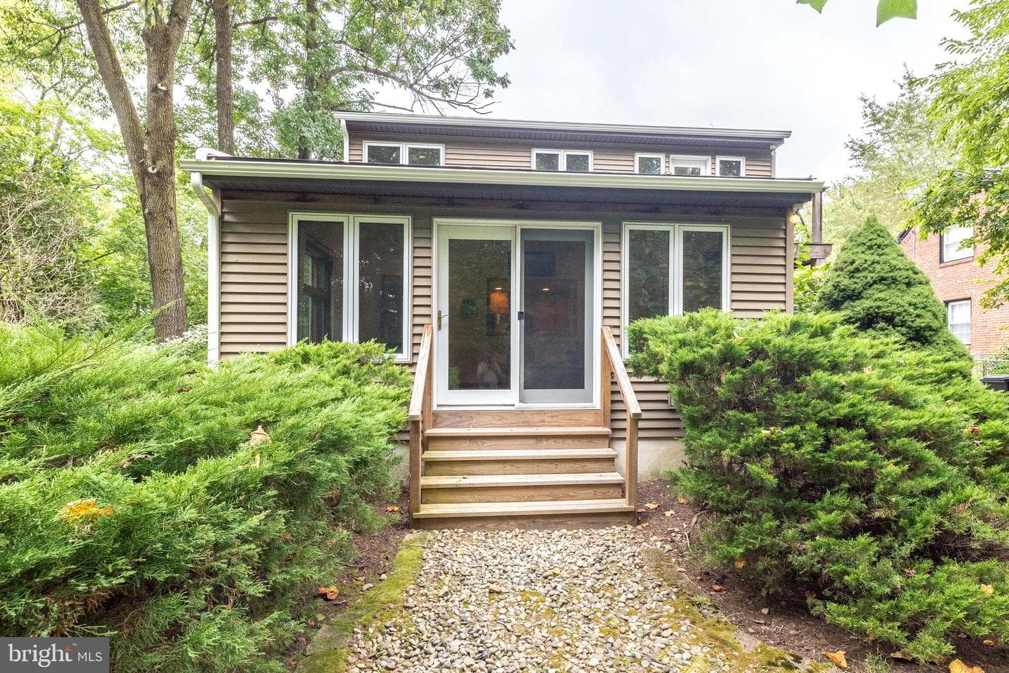 44 Yale Avenue photo 37