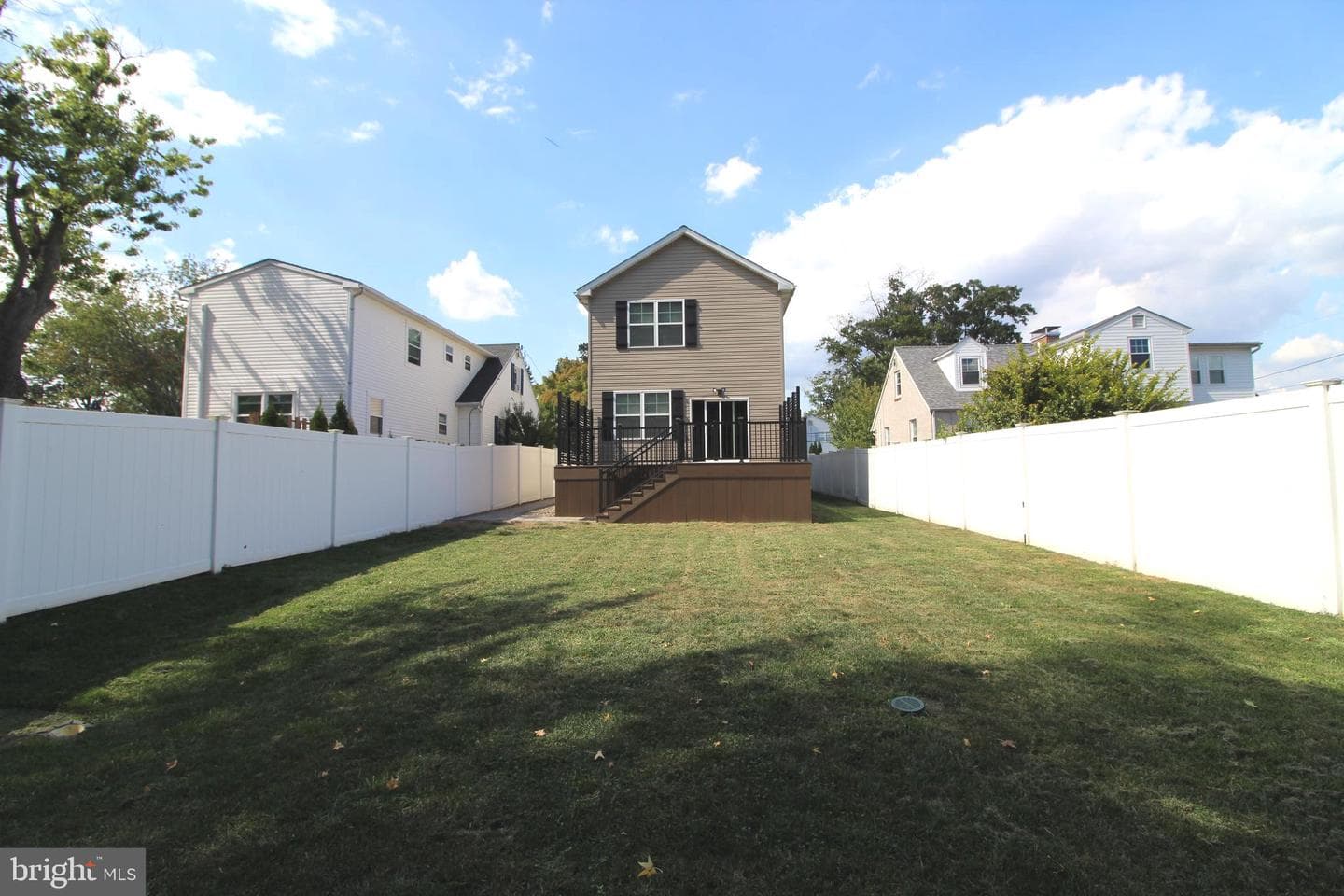 2608 Grand Avenue photo 25