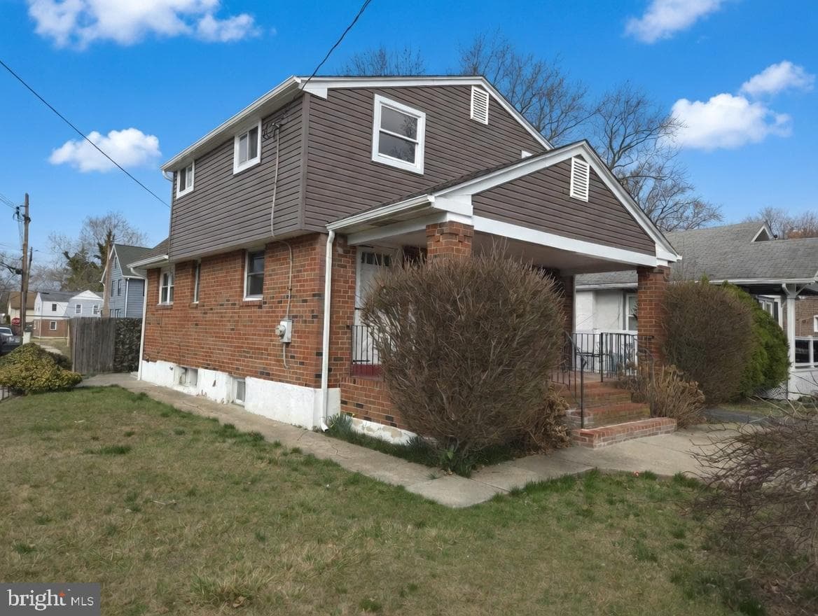 200 E Roland Road photo 51