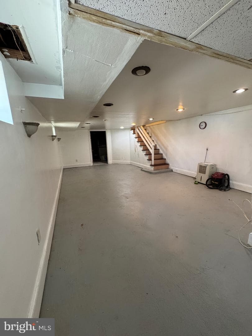 419 Custer Avenue photo 27